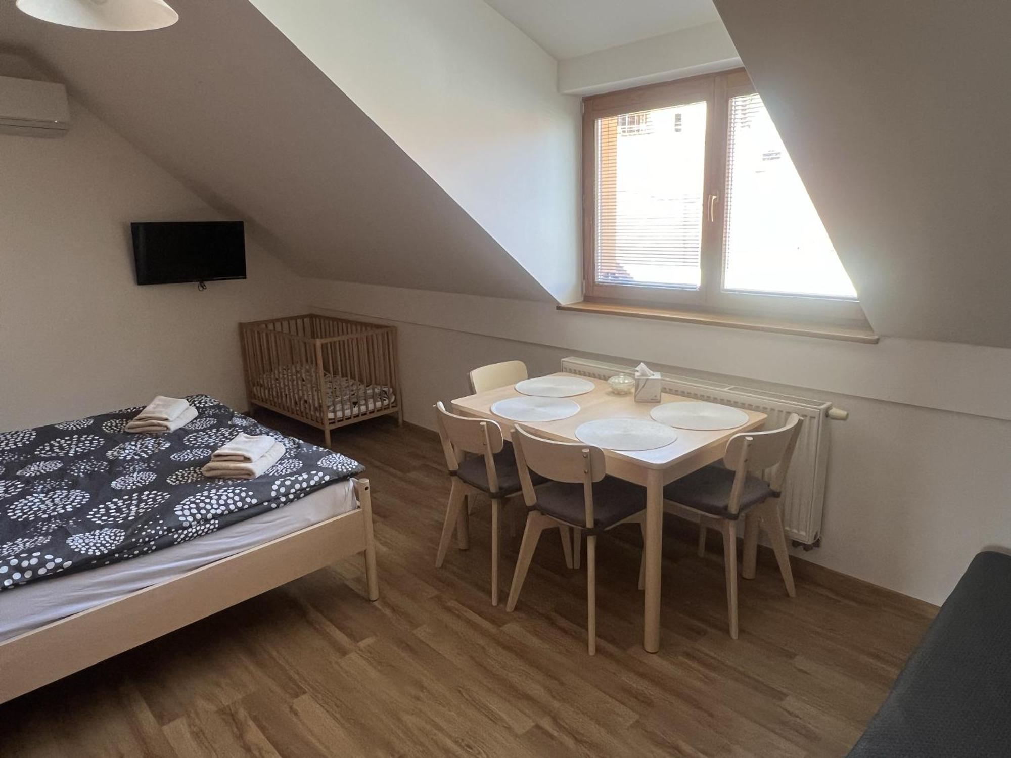 Pension Mikulov Buitenkant foto